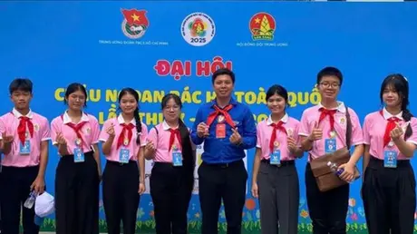 Niềm tự hào của đại biểu cháu ngoan Bác Hồ