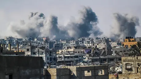 Israel tấn công quy mô lớn vào Dải Gaza