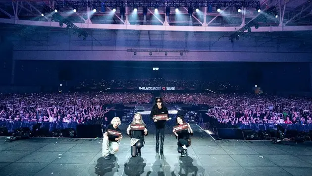 Việt Nam trở thành điểm đến của nhiều ngôi sao K-pop