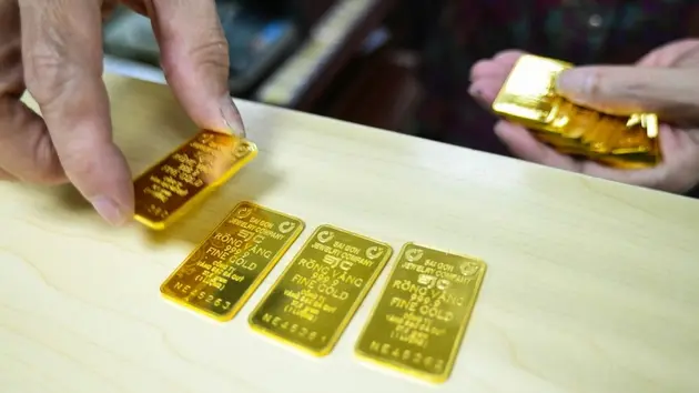 Đề xuất phạt từ 10 triệu đồng nếu dùng vàng thanh toán