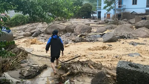 Mưa lũ làm 4 người thương vong ở Bắc Kạn