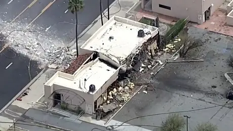 FBI xác định danh tính nghi phạm vụ đánh bom tại California