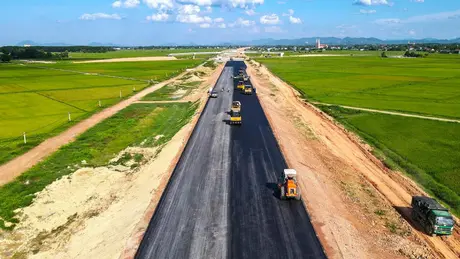 Địa phương được giao chủ quản 5 dự án cao tốc lớn