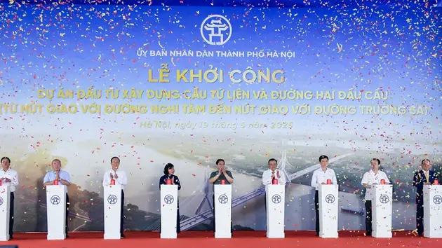 Thủ tướng: 'Không để Hà Nội cô đơn trong triển khai cầu Tứ Liên'