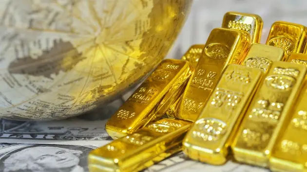 Giá vàng tăng hơn 1% vì mối nguy thuế quan từ Mỹ