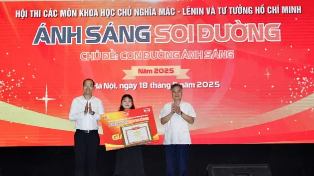 Chung kết cuộc thi ‘Ánh sáng soi đường’ năm 2025