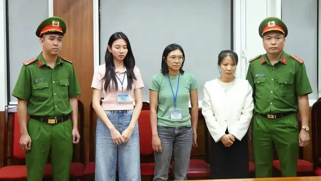 Thùy Tiên có bị tước vương miện Hoa hậu?