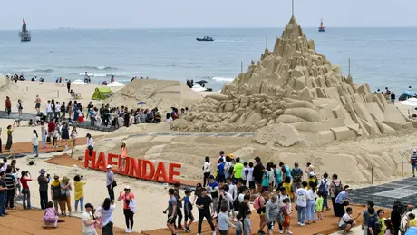 Lễ hội cát Haeundae - không gian độc đáo trên bãi biển