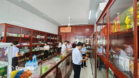 Xử lý nghiêm cơ sở kinh doanh dược liệu không nguồn gốc