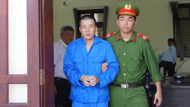 Phó Giám đốc chi nhánh ngân hàng lĩnh án 20 năm tù