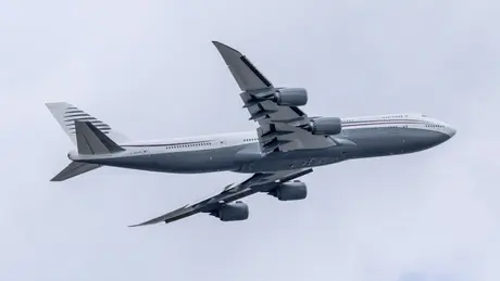 Mỹ chấp nhận quà tặng Boeing 747 hạng sang từ Qatar