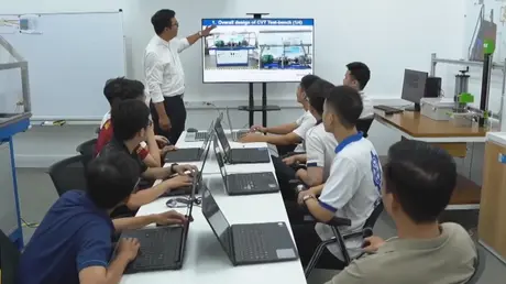 Nhiều nhà khoa học đầu ngành về nước giảng dạy