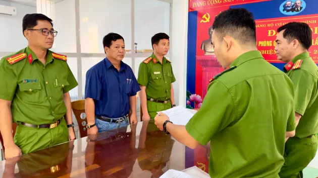 Truy tố hai cựu Phó Chủ tịch UBND thị xã Giá Rai