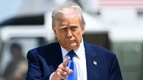 Ông Trump dọa áp thuế 50% với EU: Hệ lụy toàn cầu