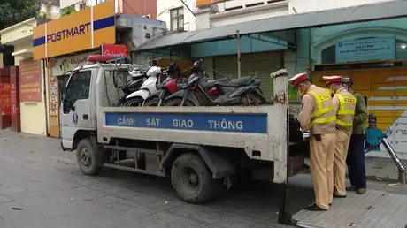 Kiên quyết xử lý các hành vi vi phạm luật giao thông