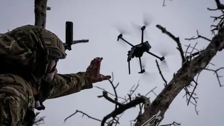 Tổng thống Trump: Mỹ cần học hỏi từ cuộc chiến UAV Nga-Ukraine