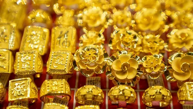 Giá vàng giảm mạnh phiên đầu tuần