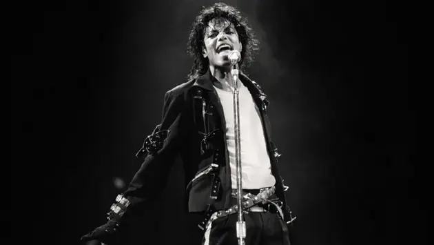 Phim về huyền thoại Michael Jackson hoãn phát hành