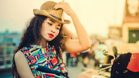 Đồng Lan tham gia dự án âm nhạc phát hành toàn cầu