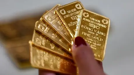 Giá vàng miếng giảm mạnh 2 triệu đồng/lượng