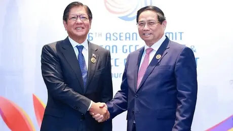 Thủ tướng Phạm Minh Chính gặp Tổng thống Philippines