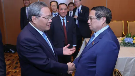 Thủ tướng Phạm Minh Chính hội đàm với Thủ tướng Trung Quốc