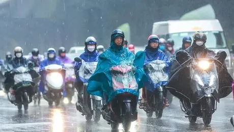 Không khí lạnh hiếm gặp tháng 5 kéo dài đến bao giờ?