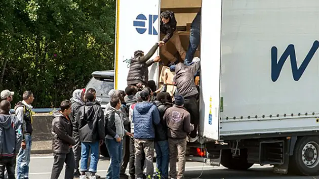 Việt Nam hợp tác với Interpol chống di cư trái phép