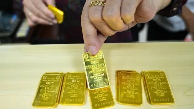 Giá vàng miếng, nhẫn trơn tăng lên tới 1 triệu đồng/lượng