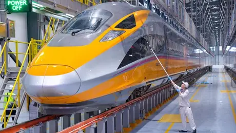 Xây dựng tổ hợp nhà thầu tham gia đường sắt cao tốc