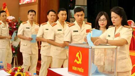 Bảo đảm an ninh kinh tế, đưa Thủ đô phát triển