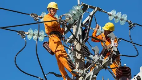 Giá bán lẻ điện sinh hoạt cao nhất gần 4.000 đồng/kWh 