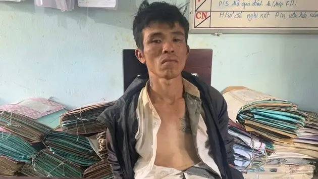 Danh tính đối tượng đâm hai công an xã bị thương
