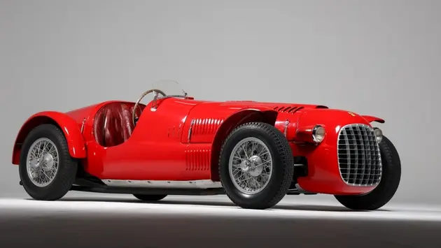Chiếc Ferrari cổ được đấu giá mức kỷ lục 