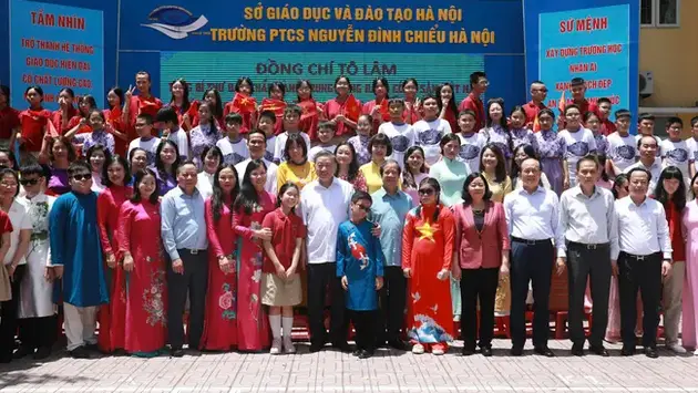 Thắp lên ngọn lửa yêu thương với trẻ em khuyết tật