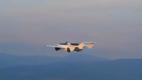 Ô tô bay AirCar sẽ được mở bán vào năm 2026