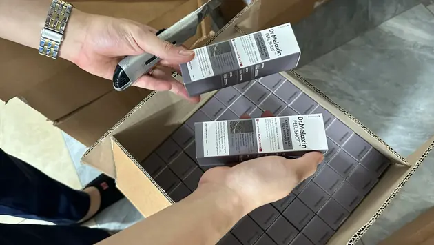 Thu giữ hơn 5.000 sản phẩm mỹ phẩm Hàn Quốc trôi nổi