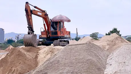 Hệ lụy từ đấu giá khoáng sản cát cao bất thường