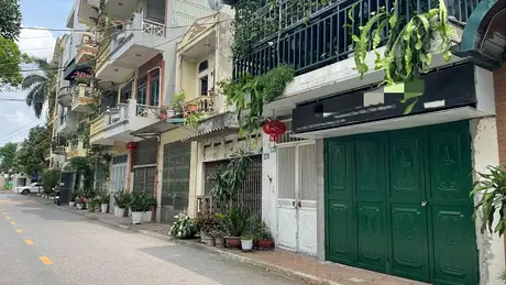 Giá đất thổ cư vẫn neo cao dù giao dịch giảm