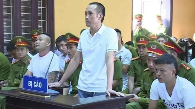 Trùm giang hồ Tuấn 'Thần đèn' bị khởi tố