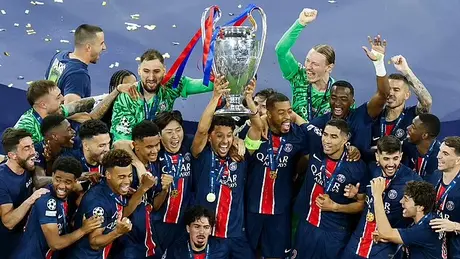 UEFA thay đổi luật Champions League mùa tới