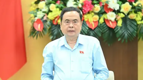 Thông qua Luật Đường sắt (sửa đổi) thay vì Nghị quyết đặc thù