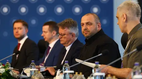 Nga yêu cầu Ukraine nhượng bộ lãnh thổ để ngừng giao tranh
