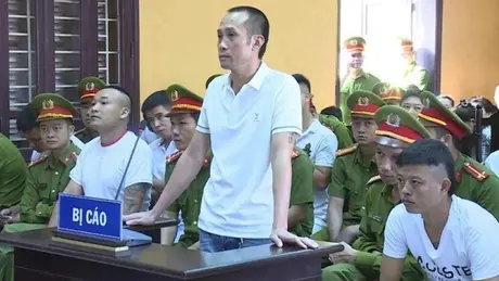 Trùm giang hồ Tuấn 'Thần đèn' bị khởi tố