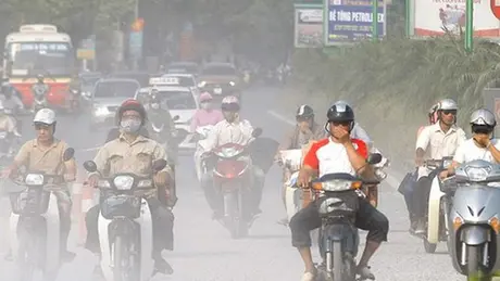 Lùi kiểm định khí thải xe máy tại Hà Nội, TP.HCM