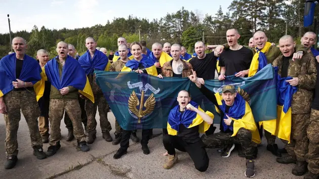 Nga, Ukraine công bố ngày trao đổi tù binh tiếp theo