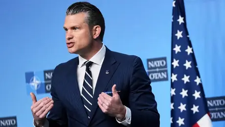 Mỹ hối thúc NATO tăng chi tiêu quốc phòng lên 5% GDP