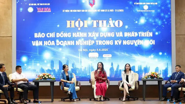 Báo chí đồng hành xây dựng văn hóa doanh nghiệp