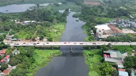 Xây cầu mới giải quyết ùn tắc trên Quốc lộ 6
