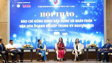 Báo chí đồng hành xây dựng văn hóa doanh nghiệp